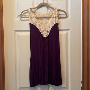 Wurl/Purple Lace-Trimmed blouse,Women’s size lrg